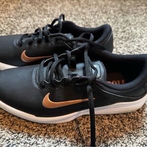 Nike Black Women’s Soft Spike Golf Shoe